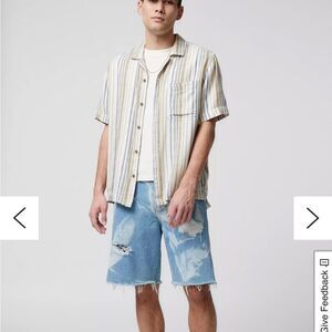 NWT Wrangler Denim Loose Fit Shorts Size 30